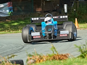 2 - Trevor Willis driving a OMS 28