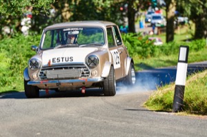 126 - Stuart Samson driving a Austin Mini