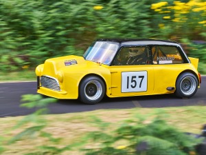 157 - Ian Howard driving a Maguire Mini