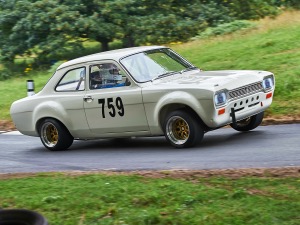 759 - Steve Bailey driving a Escort Mk1