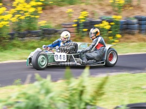 M948 - Aaron Hall Gareth Rawling driving a FSR Trike