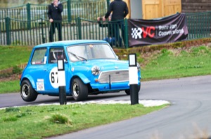 67 - Mike Gallery driving a Morris Cooper S