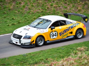 94 - Steve Barnard driving a Audi TT