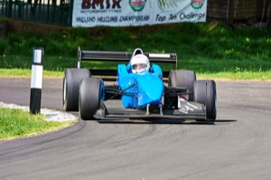 141 - Tim Elmer driving a Dallara F399